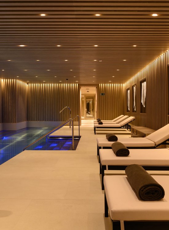 SEVENTY-SPA-4536 SEVENTY-SPA-4536
