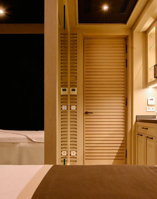 seventyspa_cabina Body Treatments